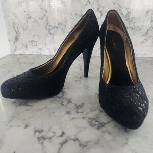 Nine West Glittery Lace Black Heels - 8